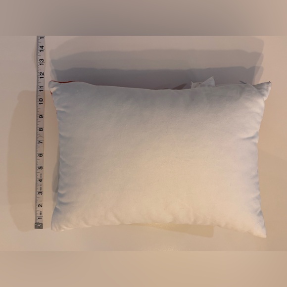 Ink & Ivy Kids Orbit Line Collection Orange and White alien design throw pillow - Picture 3 of 10